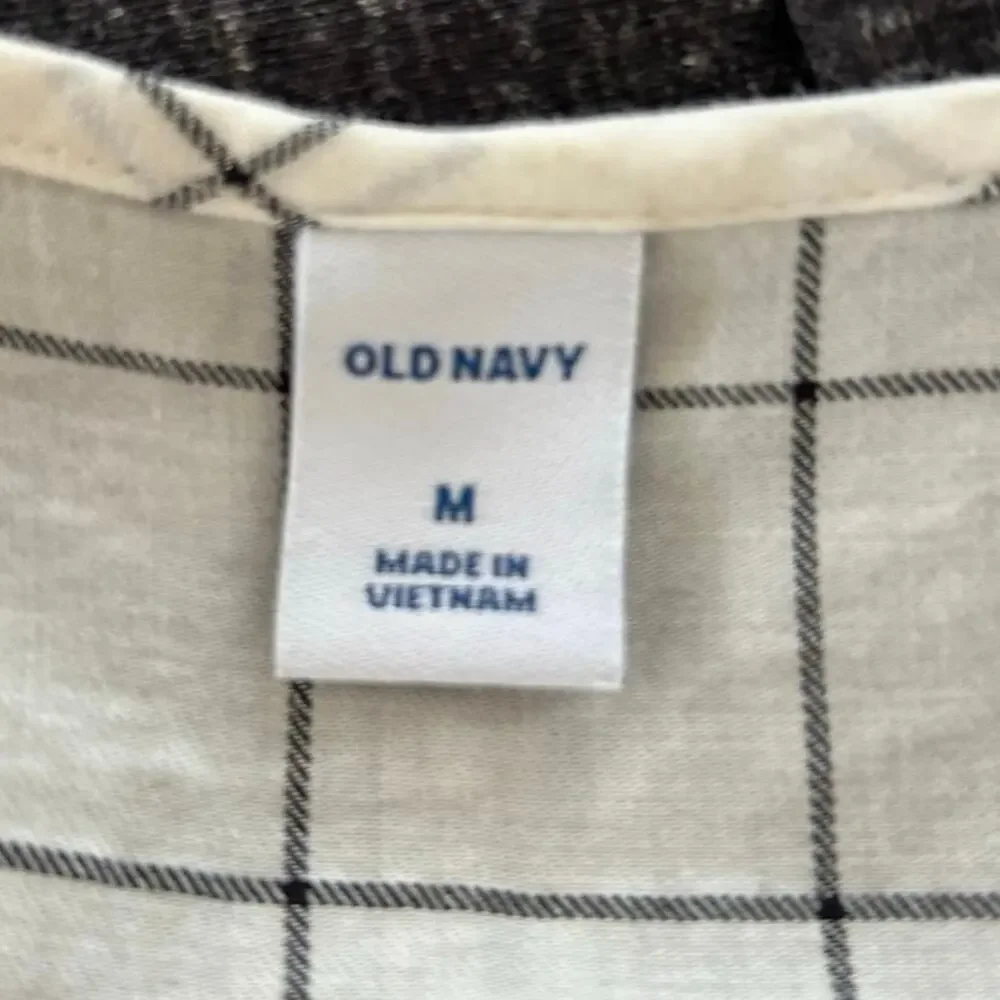 Old Navy Windowpane Grid Blouse Ivory Black Puff Sleeve Keyhole Top M